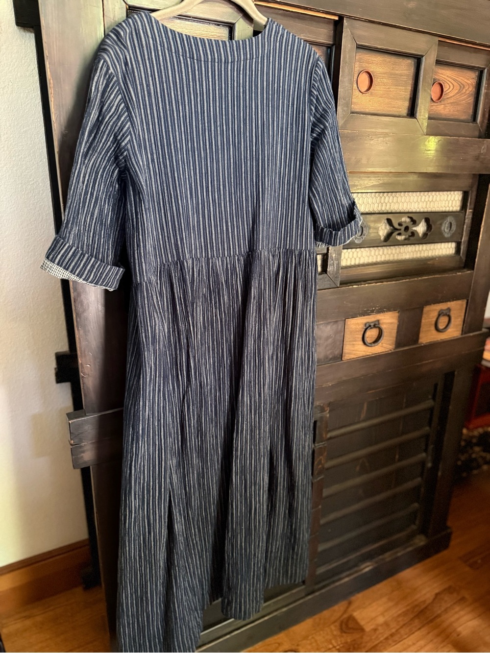 TOAST Crinkle Striped Navy V-Neck Dress - Picture 3 of 10